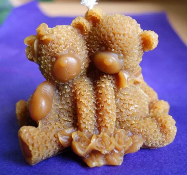 Natural Beeswax Candle - Seated Cub Couple - image 1