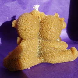 Natural Beeswax Candle - Seated Cub Couple - thumbnail 2