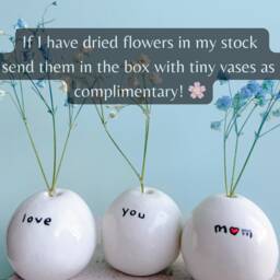 Set Of 3 Love You Mom Tiny Vases/Unique Gift Handcrafted Vases Mother's Day Gift Personalized Valentine's Birthday Xmas - thumbnail 3