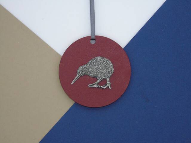 Kiwi Bird Wooden Disk - Christmas Decoration- Ornament Tree Decor New Zealand Gift - image 1