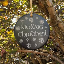 Gaelic Merry Christmas Slate Ornament, Scottish Highlander Decor