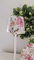Cordless Touch Lamp. Beautiful Decoupaged Tall Floral & Bee Usb Rechargeable Table Lamp.touch - thumbnail 1
