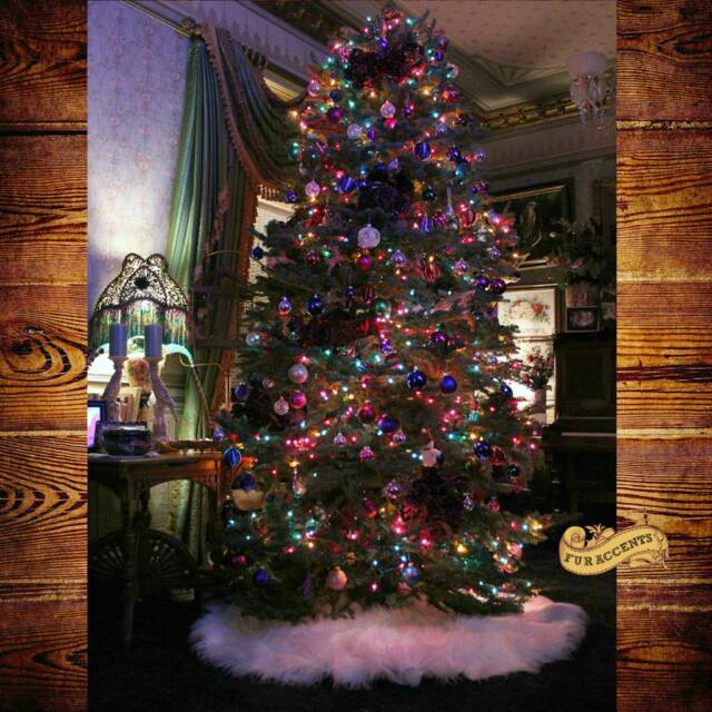 Classic Round Christmas Tree Skirt - Faux Fur Sheepskin -Holiday Decoration Soft Luxury All New Sizes - image 1