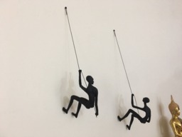 2 Piece Climbing Sculpture Wall Art Gift For Home Decor Interior Design Rock Climber Man Contemporary Artwork Resin Alian - thumbnail 1