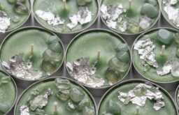 Green Aventurine Tea-Light Candles, Gardenia Scent, , Altar Rock Candle, Witchy Decor, Chakra Wedding Favors, Herbs