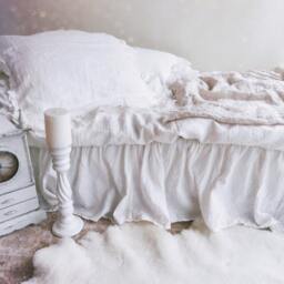 Linen Bed Skirt Dust Ruffle, Bedskirt, White Linen Dust Ruffle, Ruffle Skirt Bed, French Bed Skirt, White Custom - thumbnail 3
