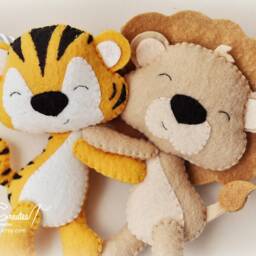 Baby Name Sign, Safari Nursery Decor, Lion Tiger Decoration, Felt Banner, Baby Wall Art, Custom Gift, Shower Gift - thumbnail 4
