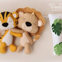 Baby Name Sign, Safari Nursery Decor, Lion Tiger Decoration, Felt Banner, Baby Wall Art, Custom Gift, Shower Gift - thumbnail 3