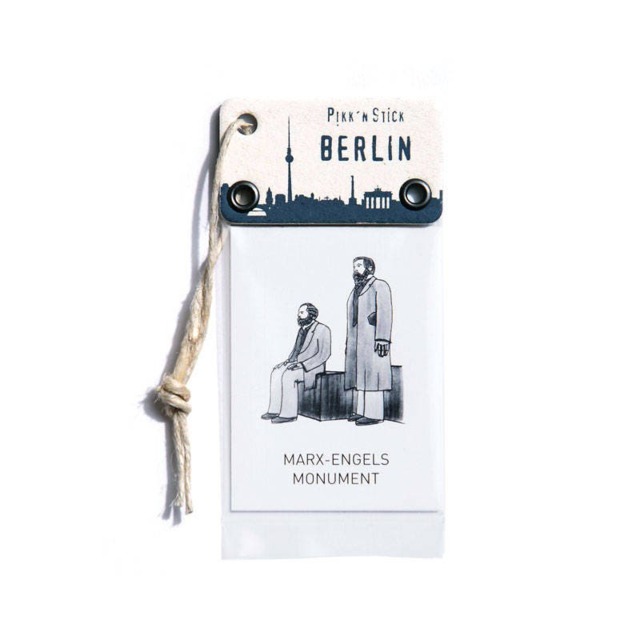 Pikk'n Stick Magnet- Marx Engels Denkmal - Holen Sie Sich Ein St??ck Berlin in Form Eines Stilvollen Magneten Ihr Zuhause - image 1
