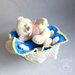 Crocheted Baby Blanket Spring Blue Daisy Blanket, Handmade Newborn Prop - thumbnail 4