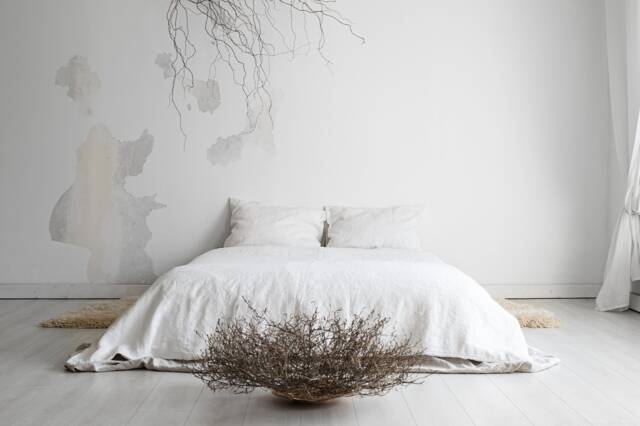 Heavy Linen Duvet Set With Pillowcases, Hidden Zipper Or Corozo Buttons Closure, 300Gsm Italian Linen, Pre-Washed, Handmade in Lithuania - image 1
