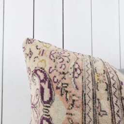 Vintage Turkish Kilim Pillow Cover, 16x24 Ethnic Cushion, Handmade Anatolian Design - thumbnail 2