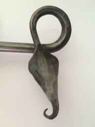 Handcrafted Wrought Iron Curtain Rod Leaf Design Window Hardware
