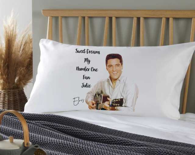 Elvis Smile Bedtime Fan Pesonalised Pillowcase