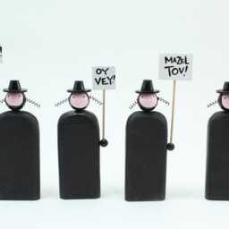 Picketing Rabbi Figure - Hanukkah Decoration Bar Mitzvah Or Bat Gift Seder Table Centerpiece Oy Vey Jewish Humor - thumbnail 3
