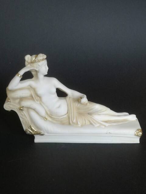 Paolina Bonaparte Borghese As Venus Victrix Alabaster Statue - image 1