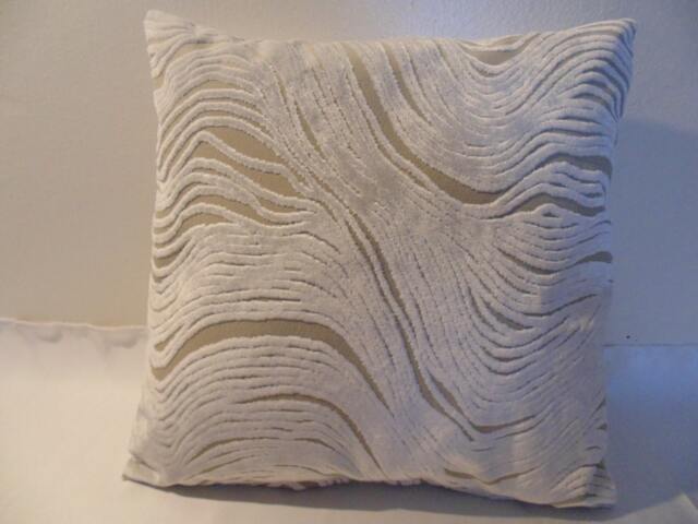Designers Guild Fabric Aurelia Chalk Cushion Covers/Pillow Cover - image 1