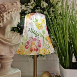Cordless Touch Lamp. Floral Usb Rechargeable Table Lamp.hand Decorated.four Base Colours