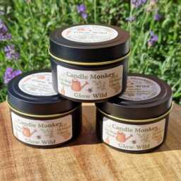 Glow Wild Vanilla Tonka Amber Candle Gardener's Gift Indoor Or Outdoor - thumbnail 3