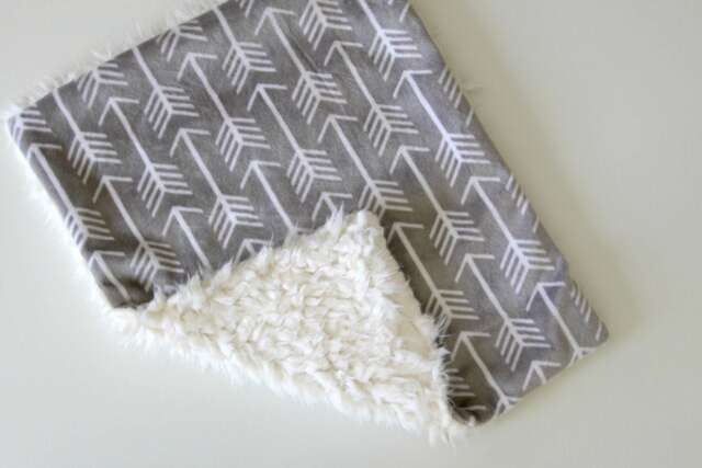 Dream Lovie. Security Blanket. Personalized Lovey. Faux Fur Gray Arrows. Mini Baby Minky Shower Gift - image 1