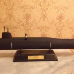Great Britain Vanguard Class Nuclear-Powered Ballistic Missile Submarine - thumbnail 3