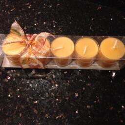 Natural Beeswax Tea-Light Candles - 10-Pack - thumbnail 2