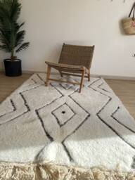 Handmade White Wool Rug - Boho Moroccan Style Carpet With Geometric Pattern & Tassels - thumbnail 1
