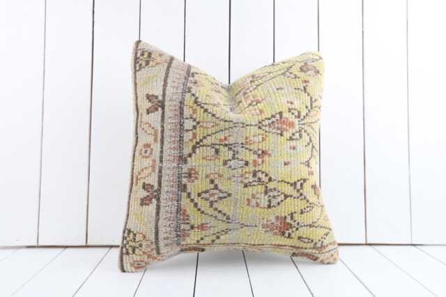 Handmade Turkish Kilim Pillow Cover Boho Sofa Cushion - 18''x18'' - image 1