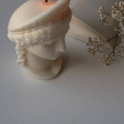 Hera Soy Candle Greek Goddess Statue Candle - thumbnail 3