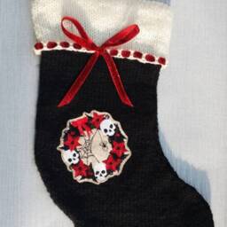 Ready To Ship Gothic Wreath With Skulls Spider Hand Knitted Christmas Stocking Xmas Decoration - thumbnail 2