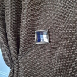 Magnetic Silver/Silver Crystal Curtain Holdback - 200mm Tieback, Pullback, Drapery Holder Tie Back - Pack Of 1 - thumbnail 2