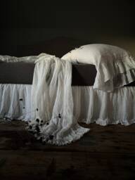 Linen Blanket With Ruffle Bed Scarf Sisi. Vintage Style Linen Throw. Shabby Chic Bedding