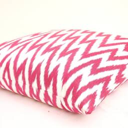 20x20 Crimson Chevron Ikat Pillow Cover, Handmade Cotton Cushion - thumbnail 2
