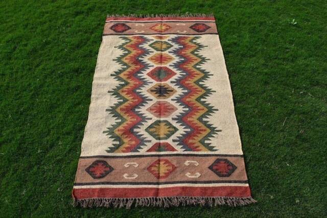 Handwoven Wool Jute Rug, Geometric Kilim Dhurrie, Multi-Colour - image 1