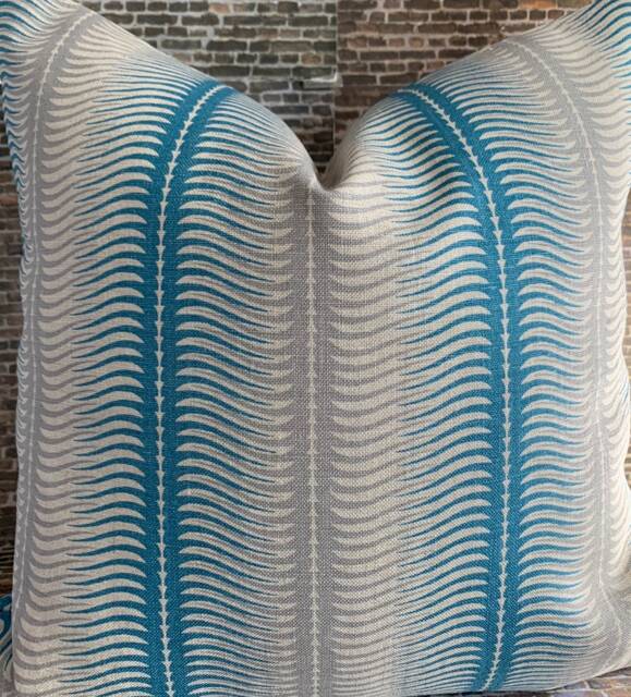 Designer Pillow Cover , Gwlj Turquoise - image 1