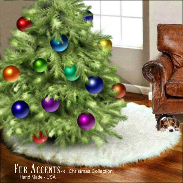Handmade Faux Sheepskin Christmas Tree Skirt - White Shaggy Fur Accents - image 1