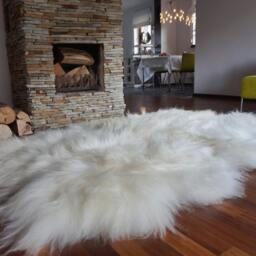 "Giant Four Sheepskin Icelandic White Cream Throw Genuine Leather Wool Carpet 79"" X 48" - thumbnail 3