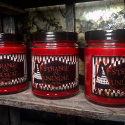 strange & Unusual - 9 Ounce Soy Wax Glass Jar Candle Beetlejuice - thumbnail 2