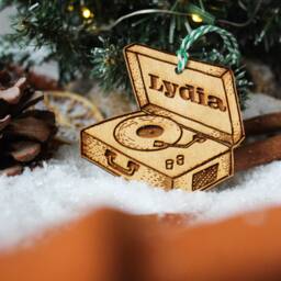 Personalised Record Player Christmas Ornament Lp Vinyl Collector Wood Custom Bauble Laser Engrave Rustic Wooden Name Tree Decoration Irish - thumbnail 3