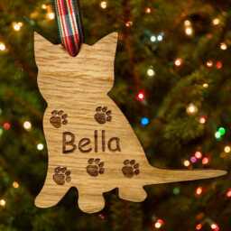 Personalised Oak Christmas Decorations Cat Kitten Tree Wood Bauble Gifts Xmas - thumbnail 1