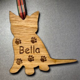 Personalised Oak Christmas Decorations Cat Kitten Tree Wood Bauble Gifts Xmas - thumbnail 2