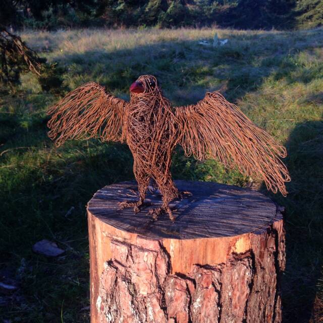 Crow Sculpture, Raven Wire Animal, Bird Figurine, Lover Gift, Animal Collectible - image 1