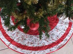 Snowman Christmas Tree Skirt, Personalize Options, 3 Sizes