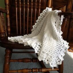 Christening Blanket Baby Boy Girl Hand Crocheted White Soft Warm Beautiful Lace Bernat Yarn - thumbnail 4