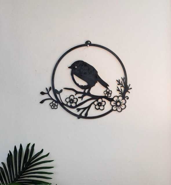 Emily The Robin With Flowers Gift Garden Wall Art Mothers Day - image 1