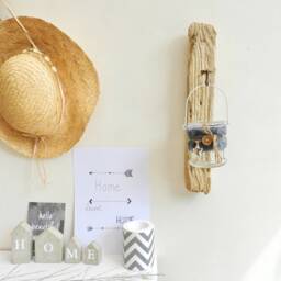 Scandinavian-style Driftwood Candle Holder - Hygge-Inspired Wall Driftwood Interior Decoration - thumbnail 3