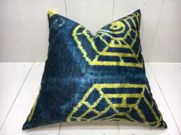 Ikat Velvet Pillow Cover, Handwoven Silk Blend, Turkish Home Decor - 20x20 - thumbnail 1