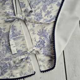 Blue Toile Tree Skirt, Chinoicery Skirtrt, Christmas, French Country Christmas Decor - thumbnail 3