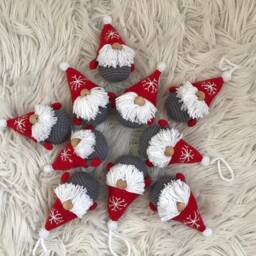 Crochet Scandinavian Gonk Christmas Decoration - Handmade Gnome Ornament For Tree Or Home Decor Red & White Style - thumbnail 3