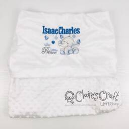Luxury Baby Bubble Blanket in Blue, Pink Or White With Cute Elephant Design & Babies Name For Births, Christenings, Gifts, Birthday - thumbnail 2
